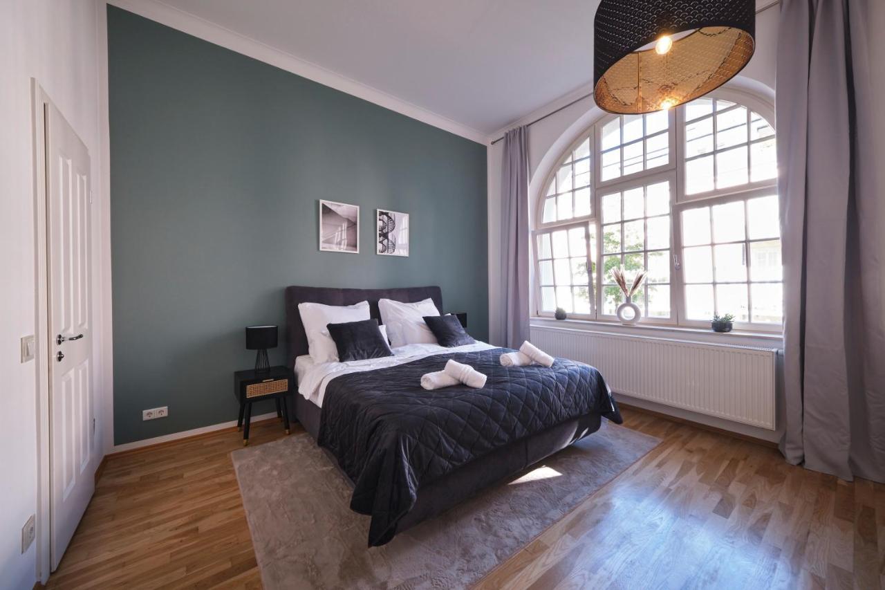 Historisches Deluxe Apartment Im Marianum Neuss Exteriér fotografie