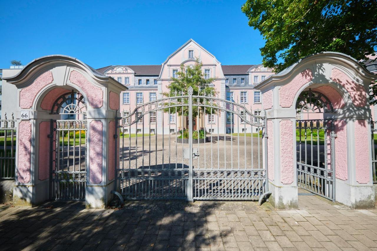 Historisches Deluxe Apartment Im Marianum Neuss Exteriér fotografie