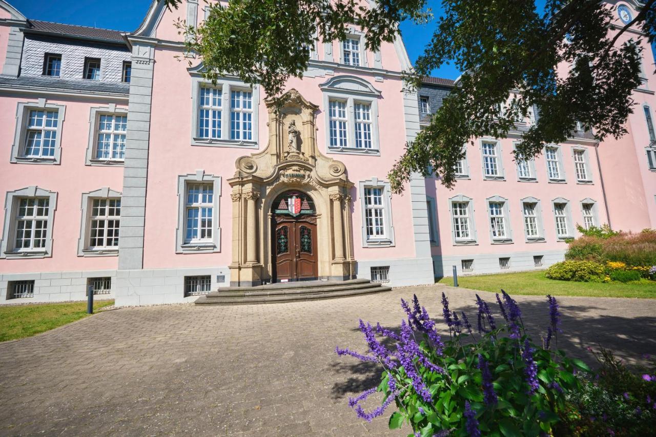 Historisches Deluxe Apartment Im Marianum Neuss Exteriér fotografie
