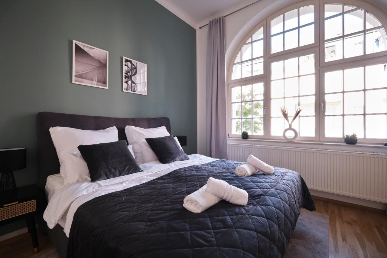 Historisches Deluxe Apartment Im Marianum Neuss Exteriér fotografie