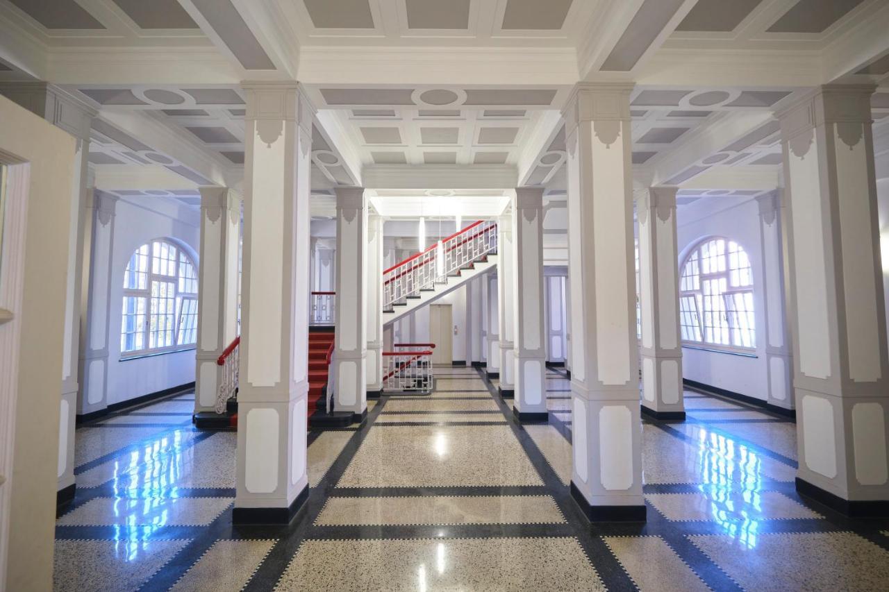 Historisches Deluxe Apartment Im Marianum Neuss Exteriér fotografie